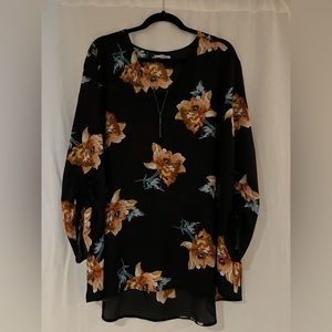 Maurices - Black w/Large Floral 3/4 length sleeve shirt